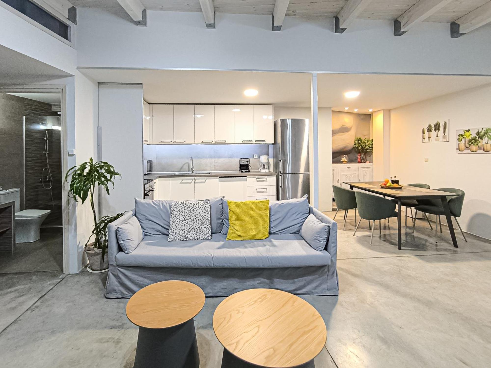 Charming Old Tannery House With Spacious Veranda And Stunning Sea View! Ханя Екстериор снимка
