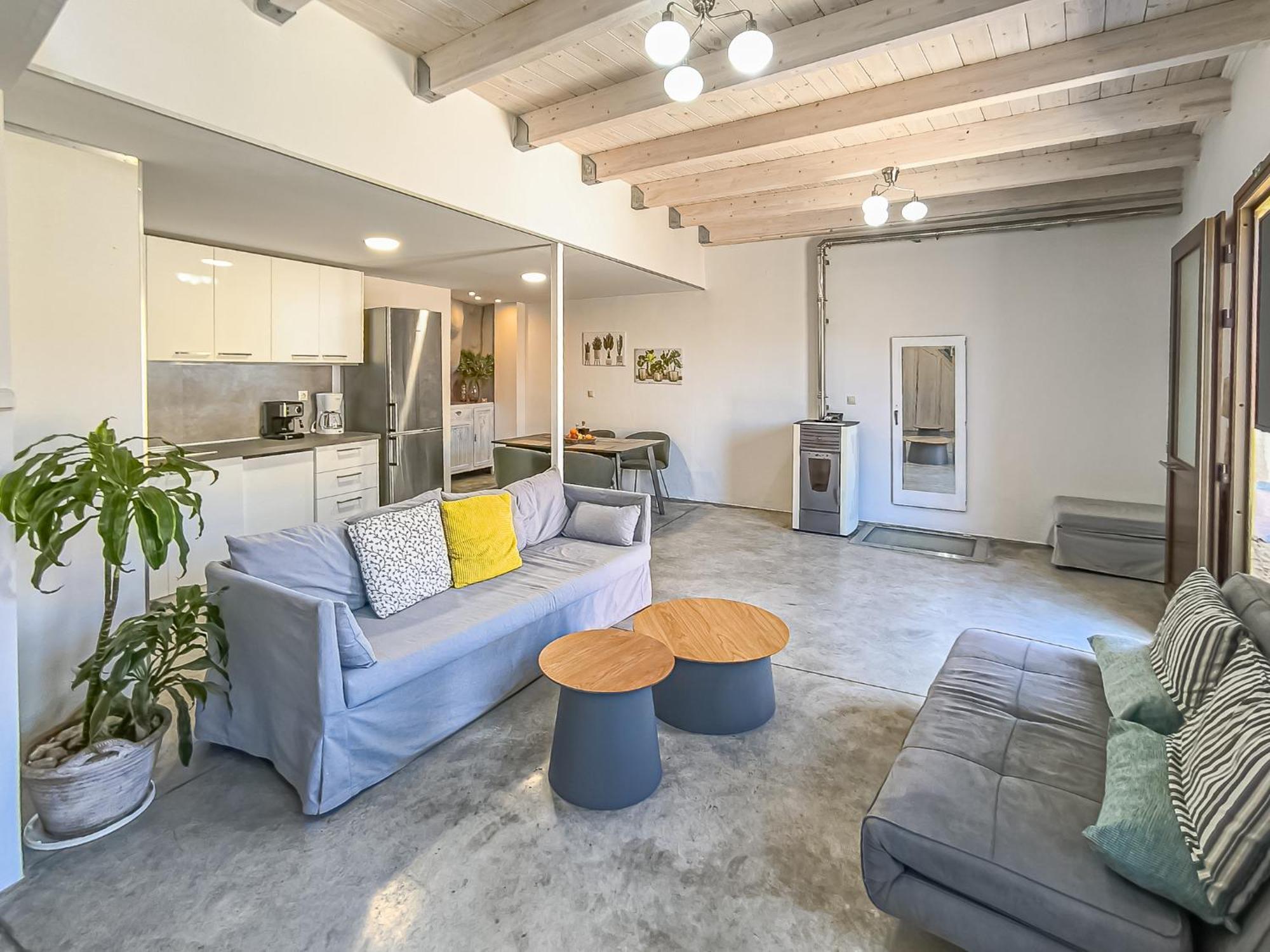Charming Old Tannery House With Spacious Veranda And Stunning Sea View! Ханя Екстериор снимка