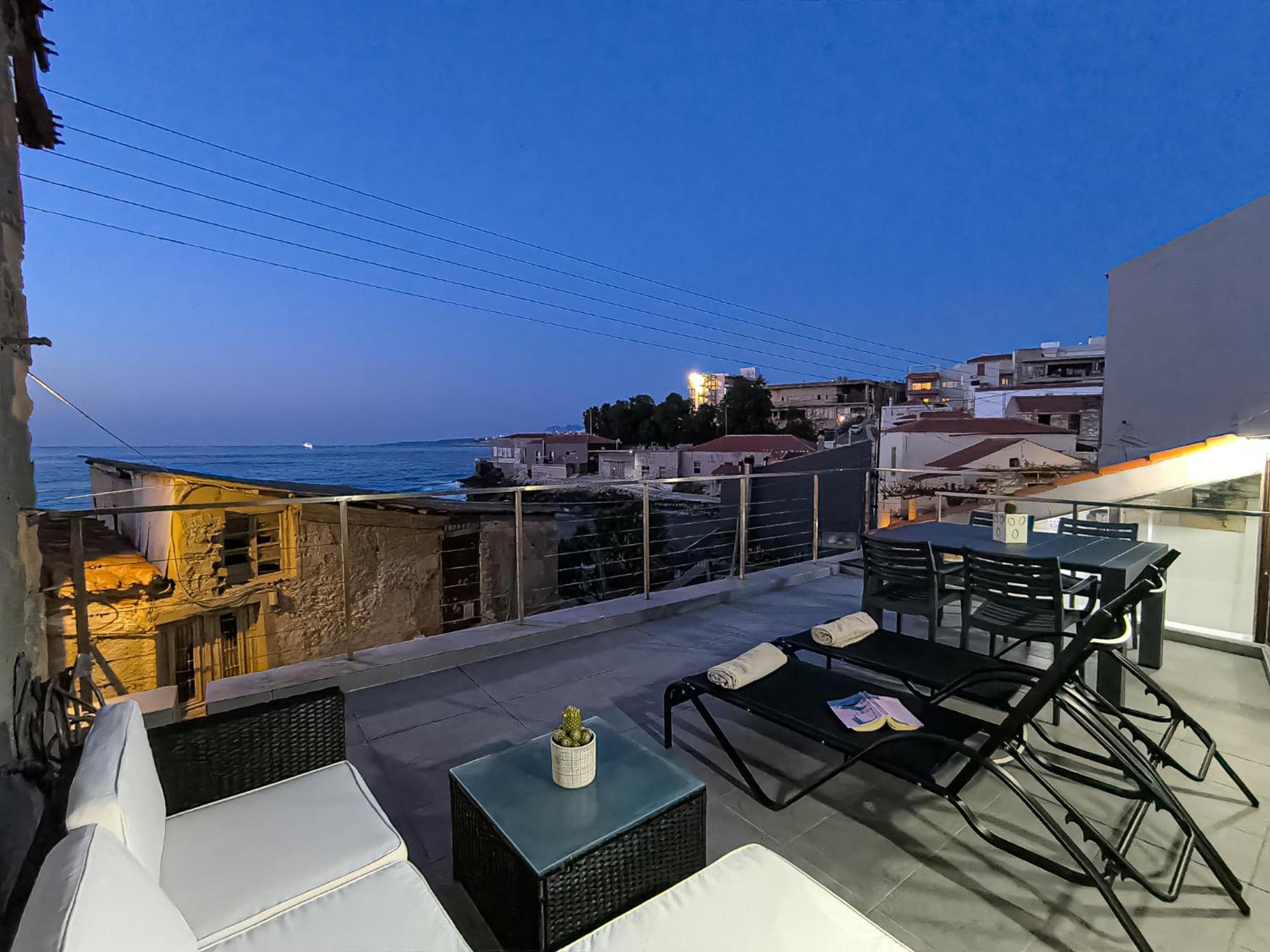 Charming Old Tannery House With Spacious Veranda And Stunning Sea View! Ханя Екстериор снимка