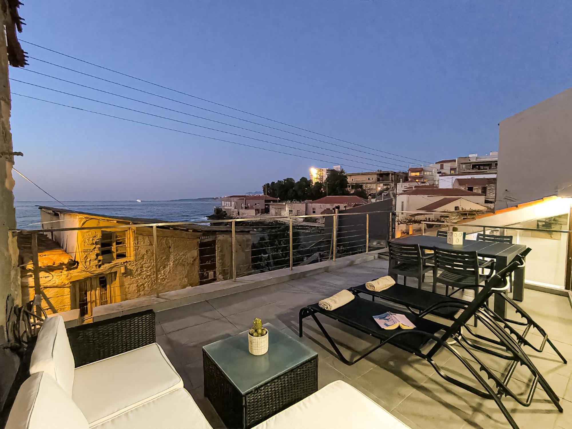 Charming Old Tannery House With Spacious Veranda And Stunning Sea View! Ханя Екстериор снимка
