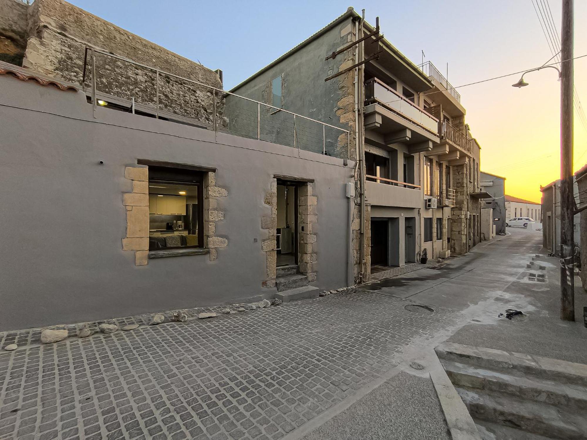 Charming Old Tannery House With Spacious Veranda And Stunning Sea View! Ханя Екстериор снимка