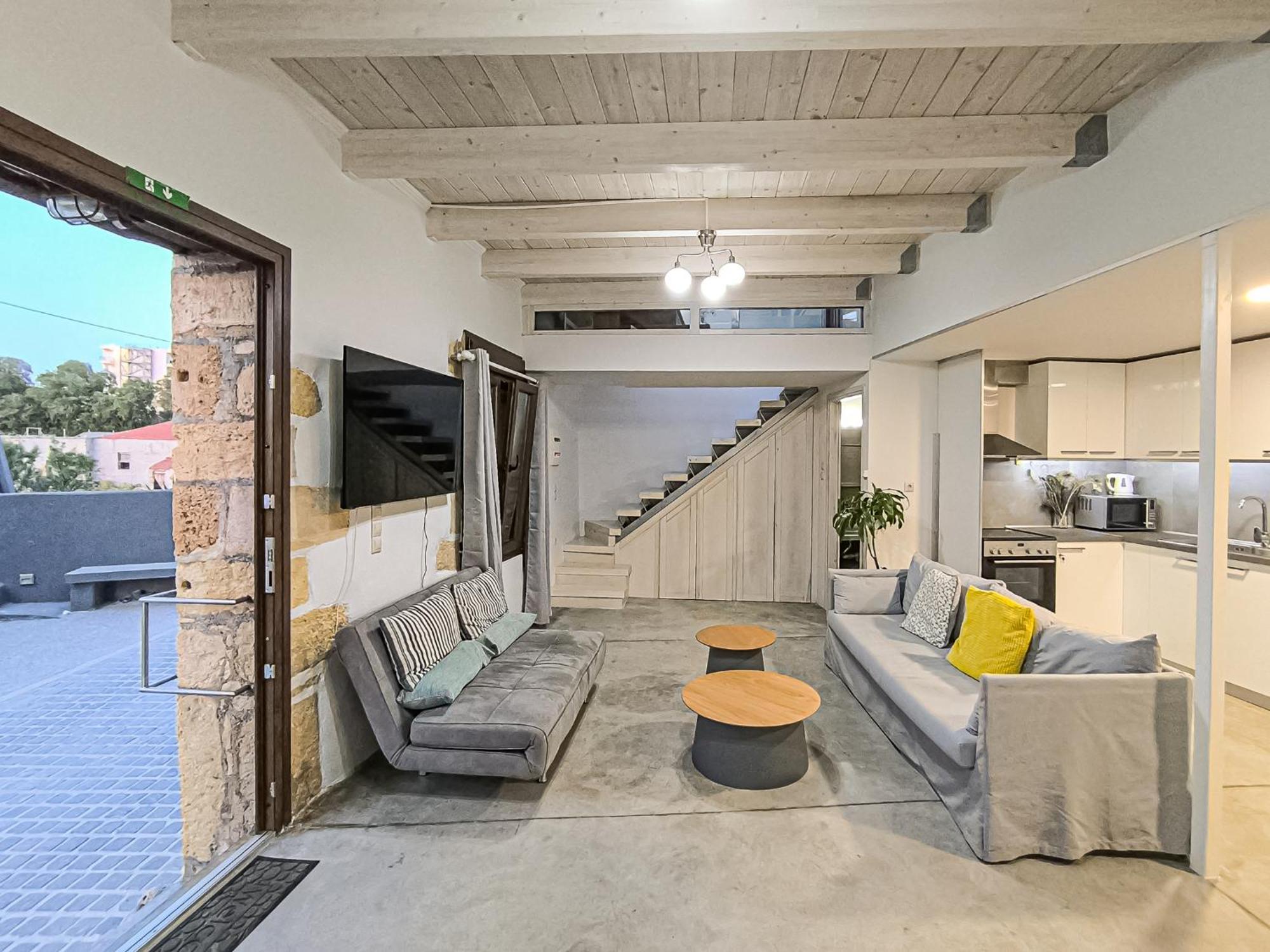 Charming Old Tannery House With Spacious Veranda And Stunning Sea View! Ханя Екстериор снимка