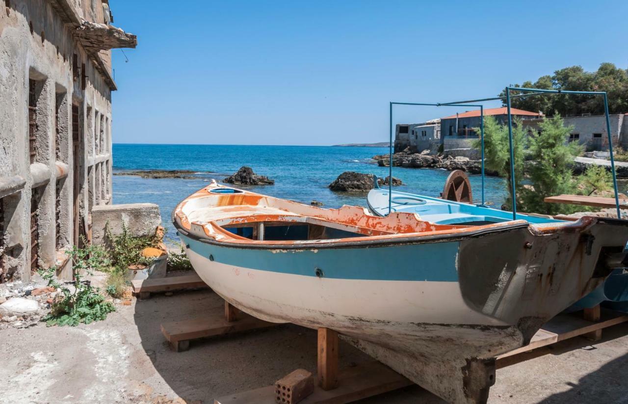 Charming Old Tannery House With Spacious Veranda And Stunning Sea View! Ханя Екстериор снимка